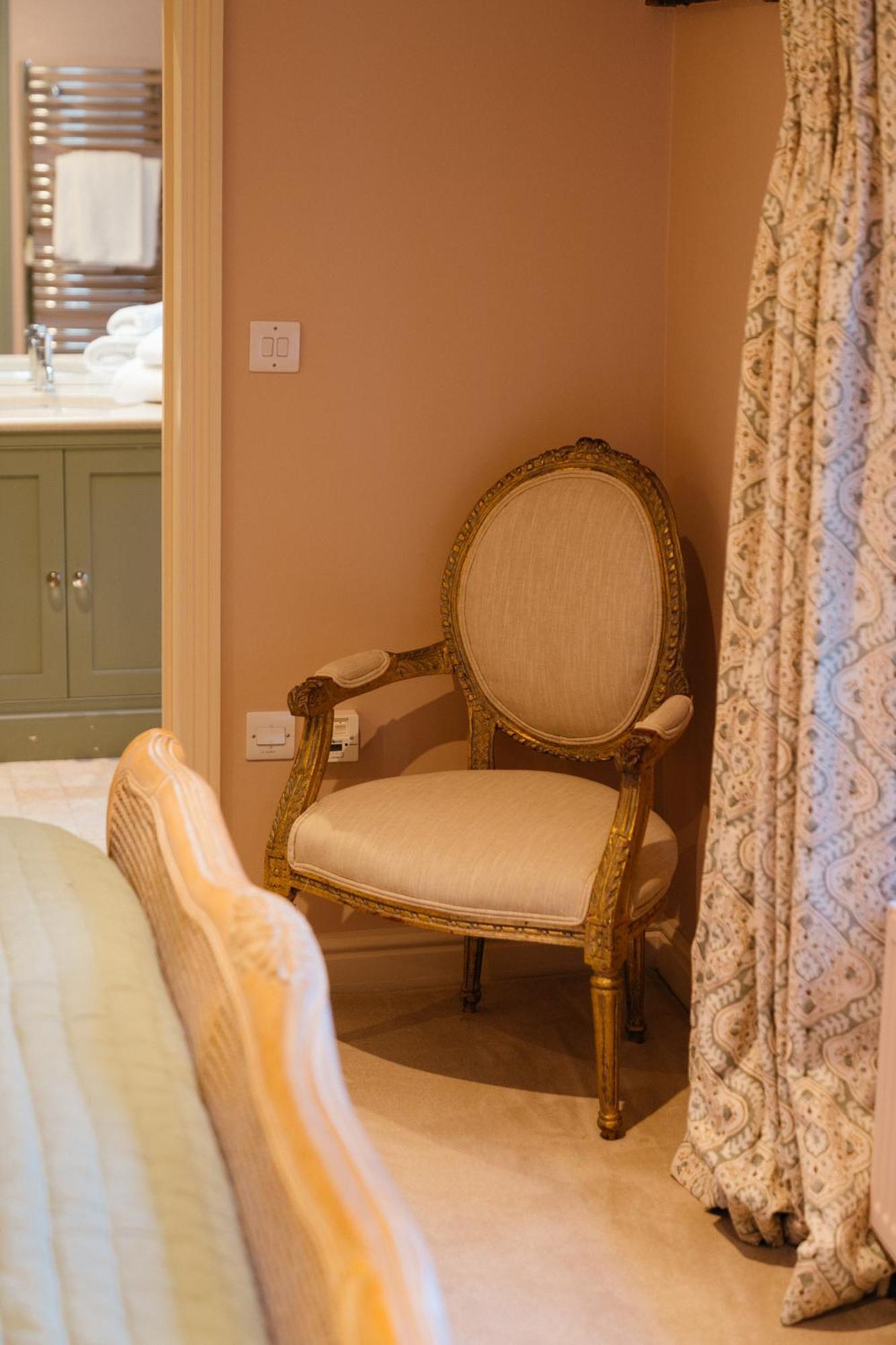 The Crown, Bildeston Hotel Ngoại thất bức ảnh