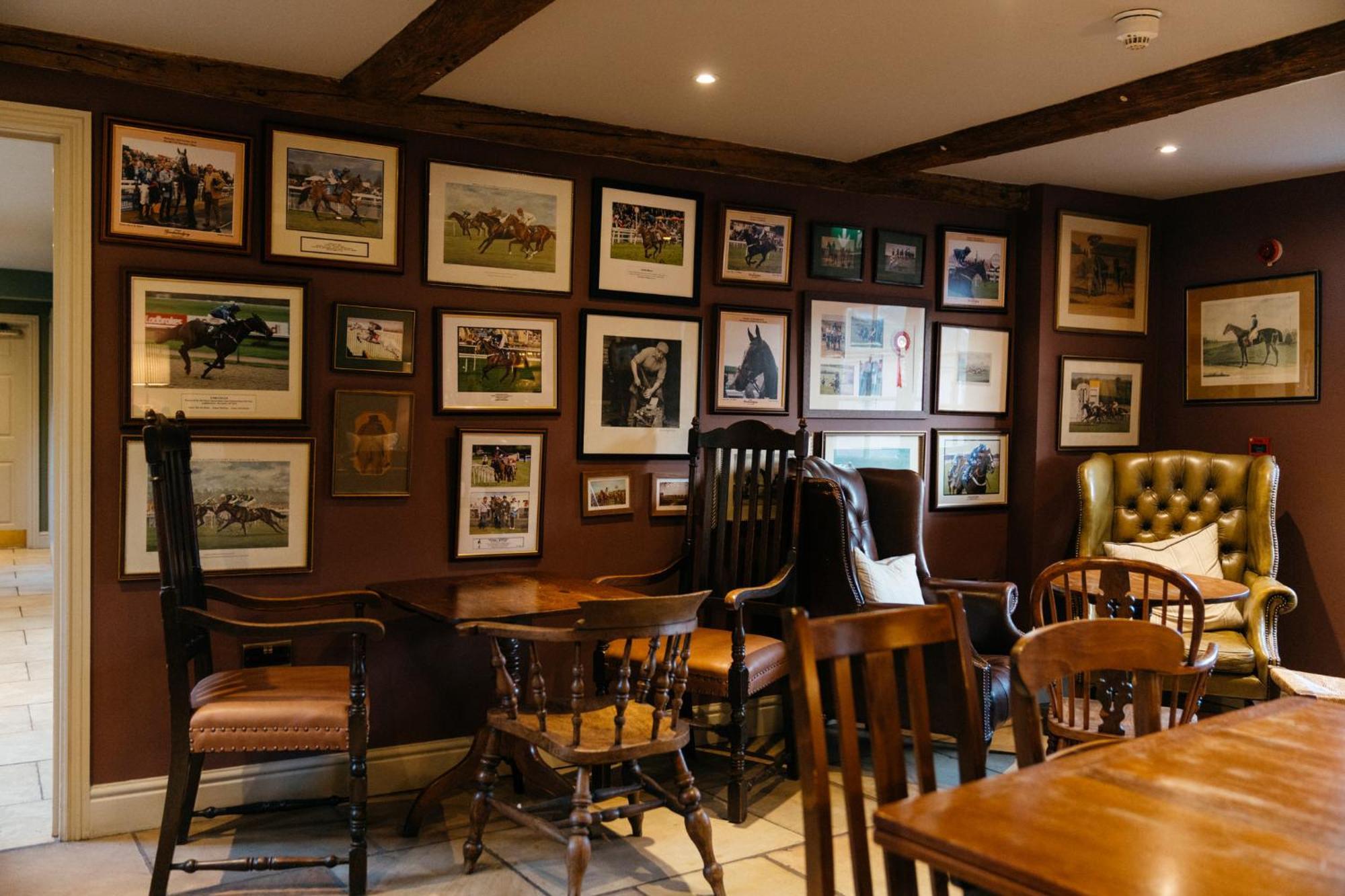 The Crown, Bildeston Hotel Ngoại thất bức ảnh