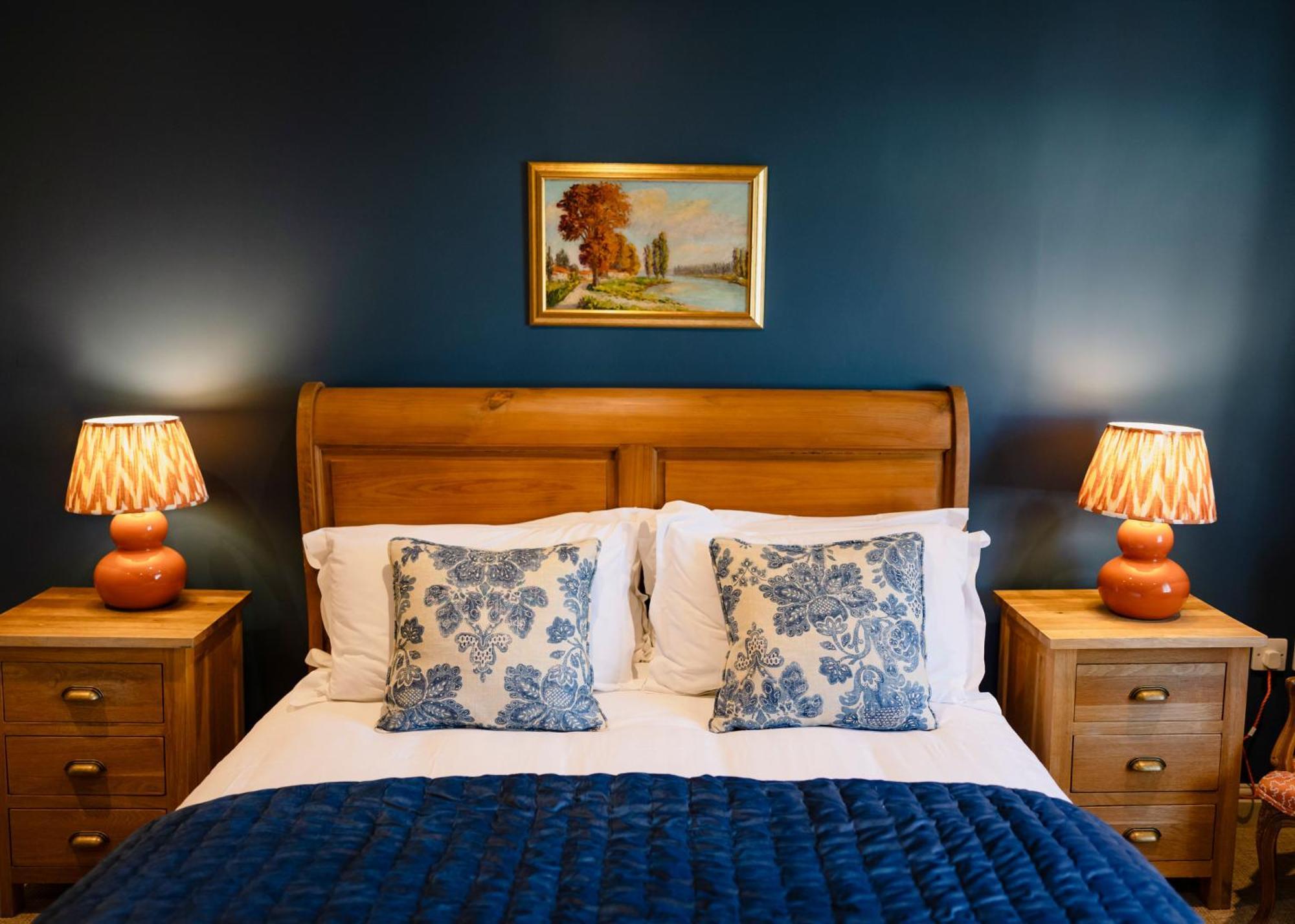 The Crown, Bildeston Hotel Ngoại thất bức ảnh